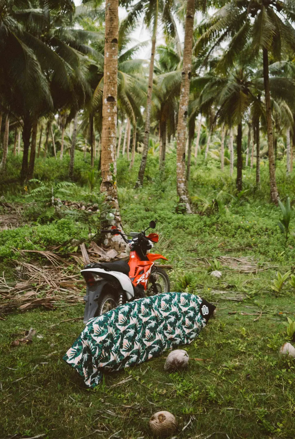 Green Leaf Fun/Mid - Boardsox Canvas Surfboard Cover BoardSox