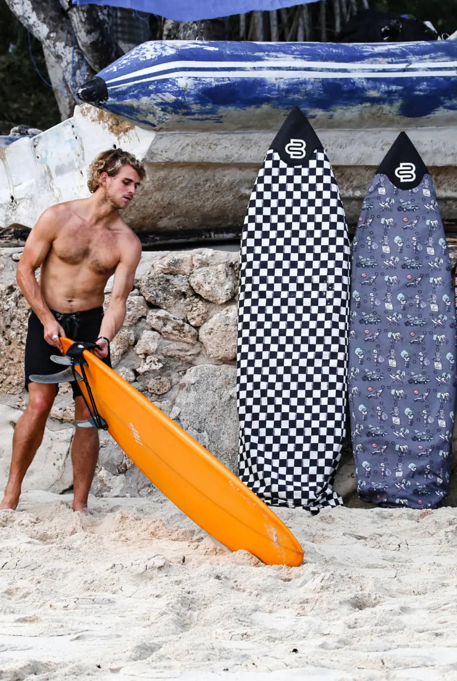 Checks longboard cover, wax and water resistant on both faces